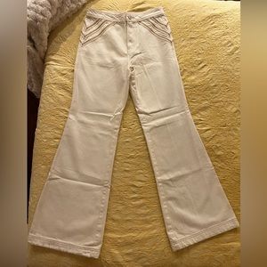 NWOT Free People Embroidered Jeans - Amazing Detail at Top!